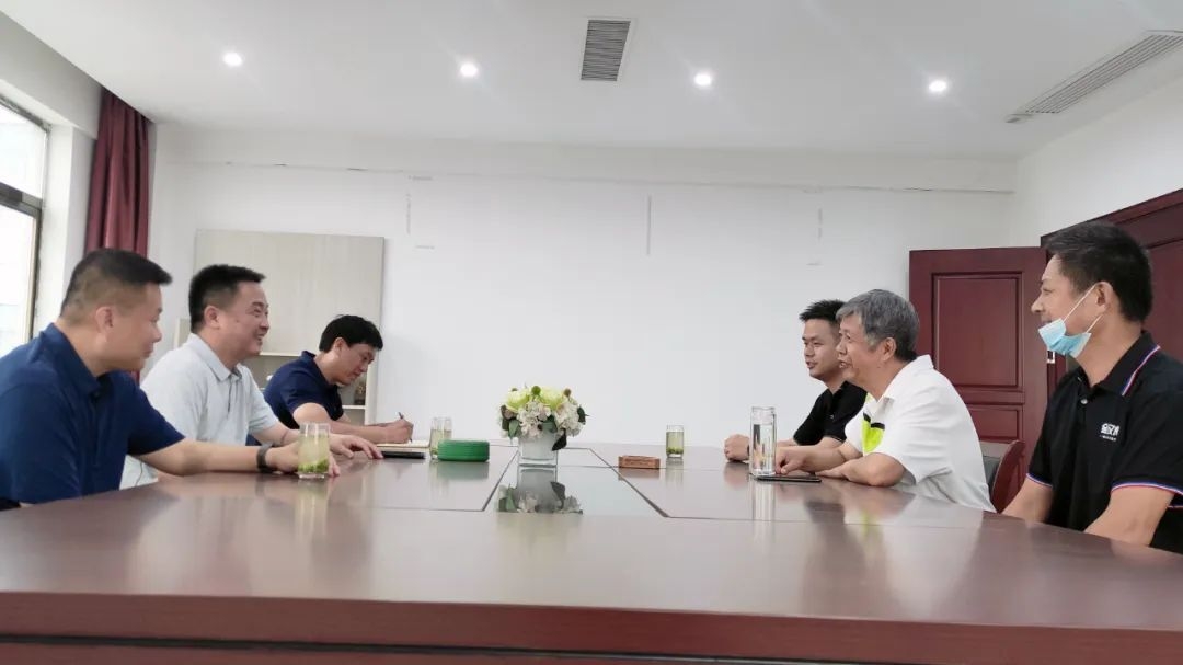 免费99精品国产自在在线